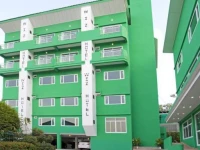 Wiz Hotel 3*