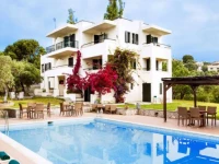 Vigles Hotel 