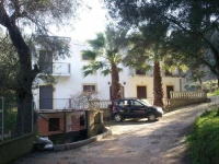 Boukari Studios And Apartments 