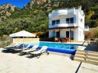 Villa Huzur 4*