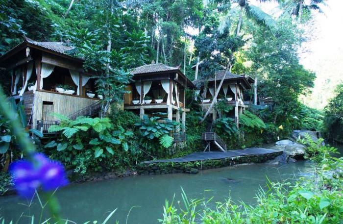 Svarga Loka Resort 4*