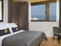 Arcadia Tower 4*