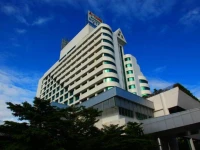 A One Bangkok 4*