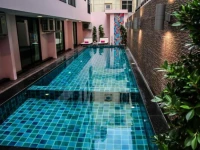 Futurama Residence 3*