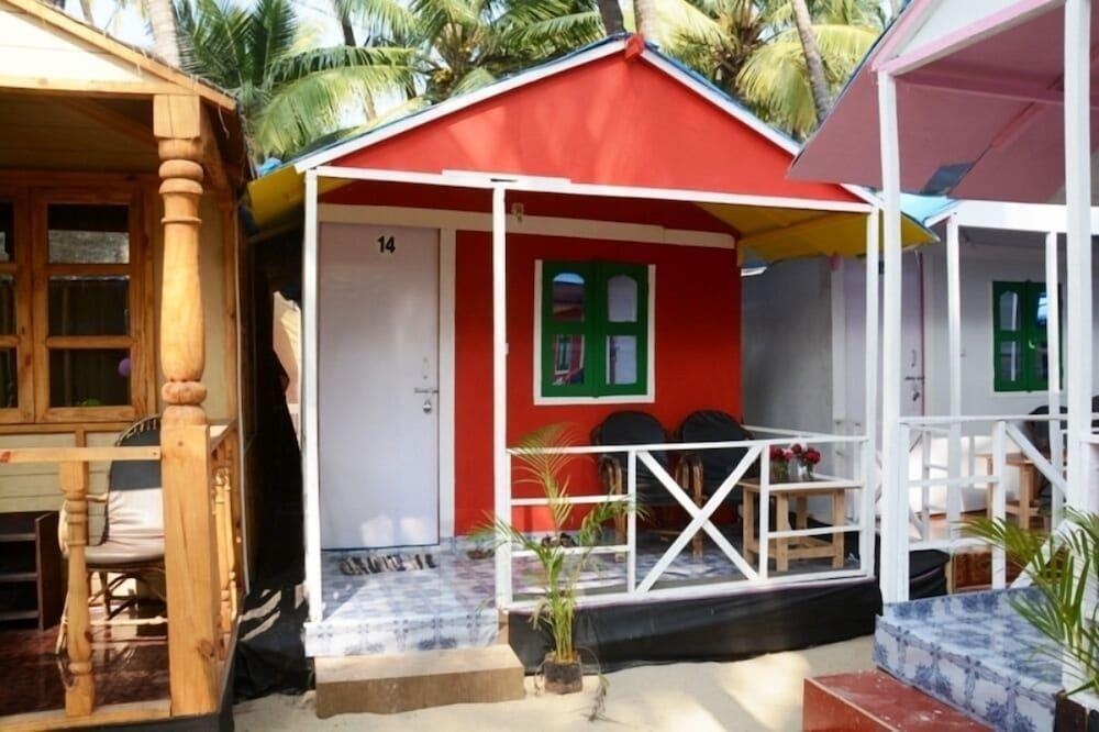 Neptune Point Beach Cottages 2*