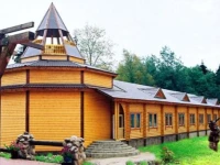 Озерная Заимка туристический комплекс 