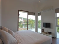 The Golden Pearl Calem Grove 4*
