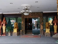 01 Batam Hotel 
