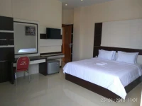 Galaxy Inn Hotel Baubau 