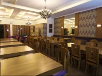 Sooly Hotel &amp; Restaurant 