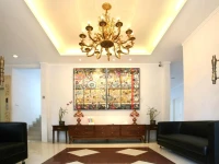 Sun Rise House 