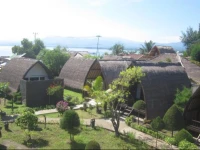 Sandy Beach Bungalows 