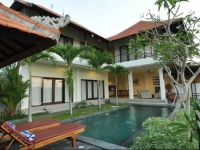 Kodok Lodge 