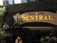 Sentral Hotel &amp; Cafe 