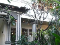Adus Beach Inn 2*