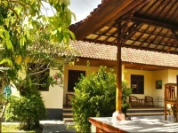 Sri Beach Inn 