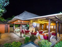 Daydream Bungalows 
