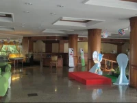 Grand Elty Singgasana 