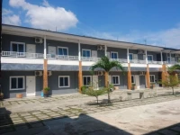 Liberty Homestay 2*