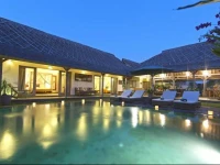 Villa Damai Manis 
