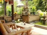 Artha Sari Bungalow 