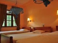 Leesha Tourist Home 4*
