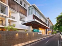 Harris Hotel Seminyak - Bali 4*