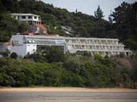 Scenic Circle Beachcomber Hotel 3*