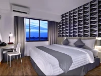 Neo Seminyak - Petitenget 