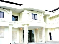 Next Tuban Hotel 