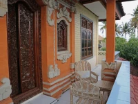 Surfers House 