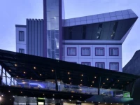 Oak Tree Urban Hotel 