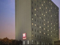Ibis Jakarta Cawang Hotel 3*