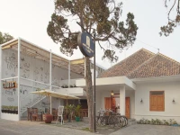 Adhisthana Hotel 