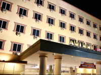 Aviari Hotel