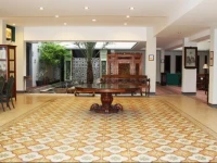 Koening Hotel 2*