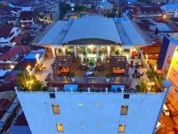 Transera Hotel Pontianak 3*