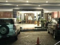 Grand Mega Hotel 2*