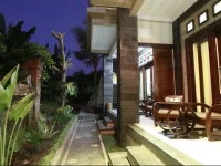 Citrus Tree Bed and Breakfast - Sumantra 