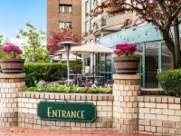 Inn at Great Neck 4*