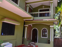 Felix small house