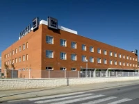 NH Sant Boi 3*
