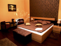 Azoyan Guest House