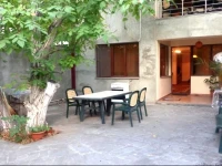 Villa with swimming pool 4*