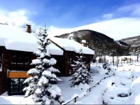 Teghenis Holiday Home 3*
