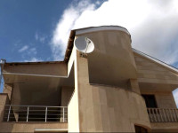 On Kecharetsi Holiday House