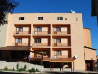 Oksana Hotel 