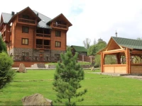 Forest House 