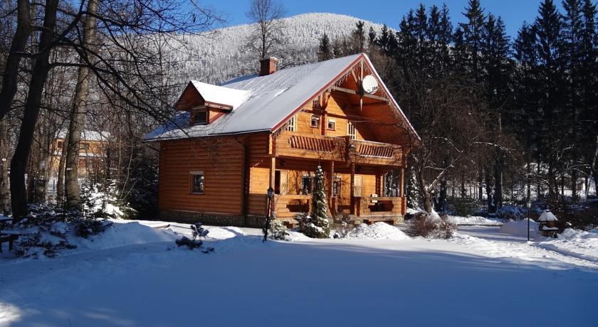 Yasna Holiday Home 