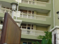 GreenHouse Hotel